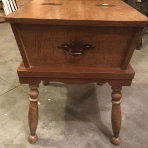 Original end table- why install handles that don't open anything?